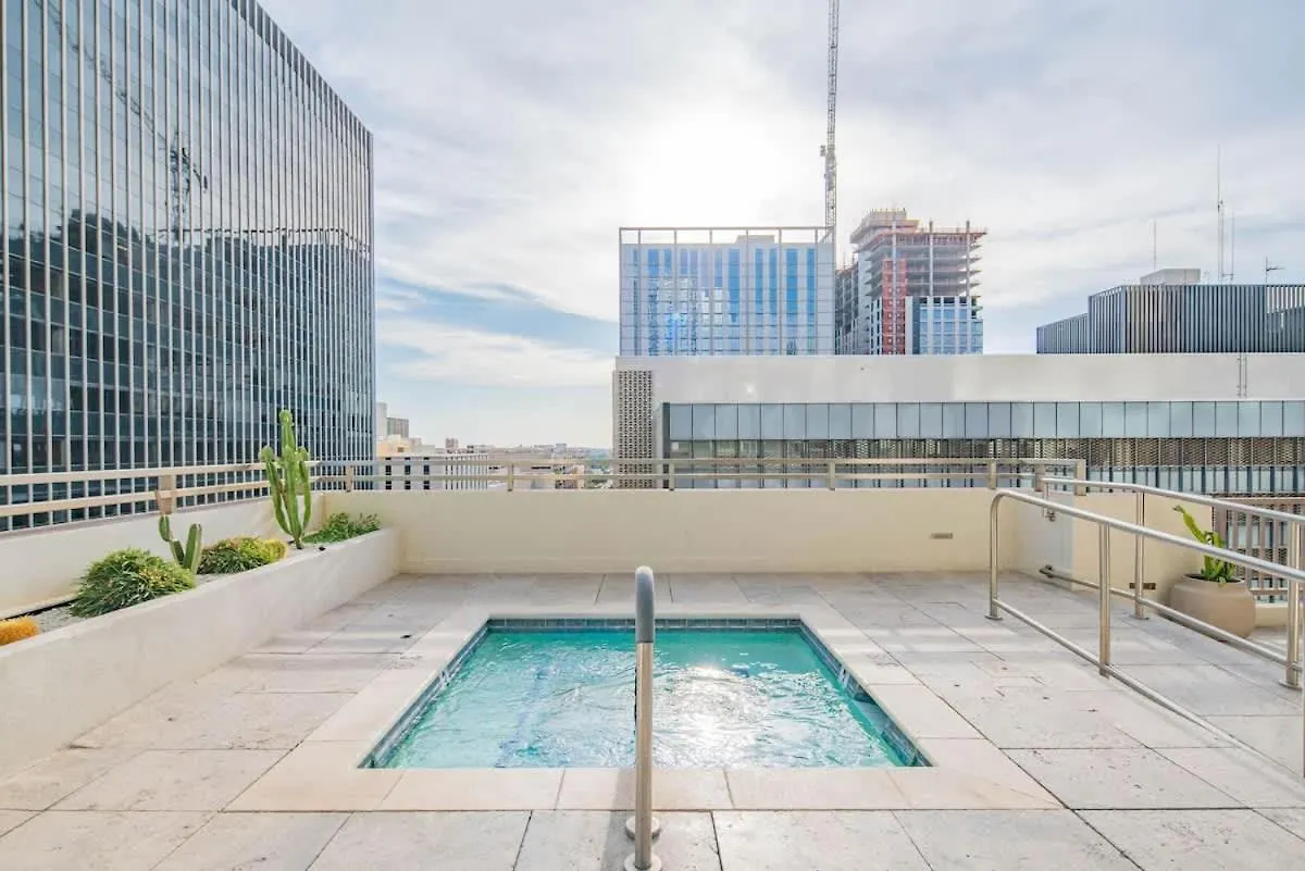 Appartamento Sky Terrace Dt Highrise, Gym, Pool, Parking, W-D,Golf Phoenix