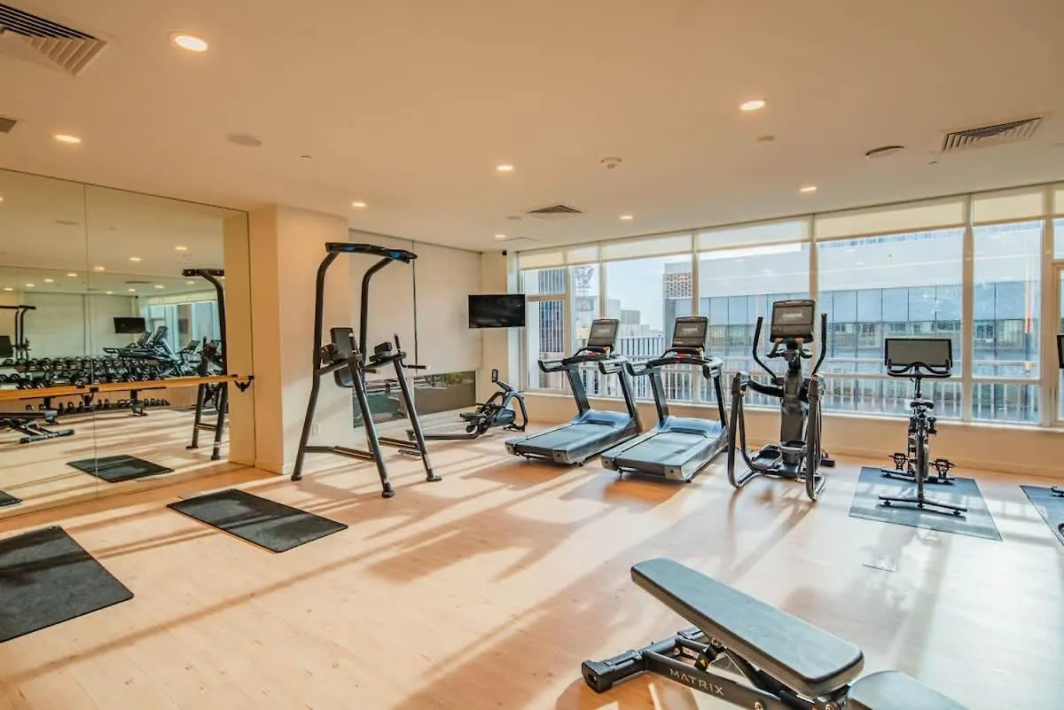 Апартаменты Sky Terrace Dt Highrise, Gym, Pool, Parking, W-D,Golf Феникс 0*,