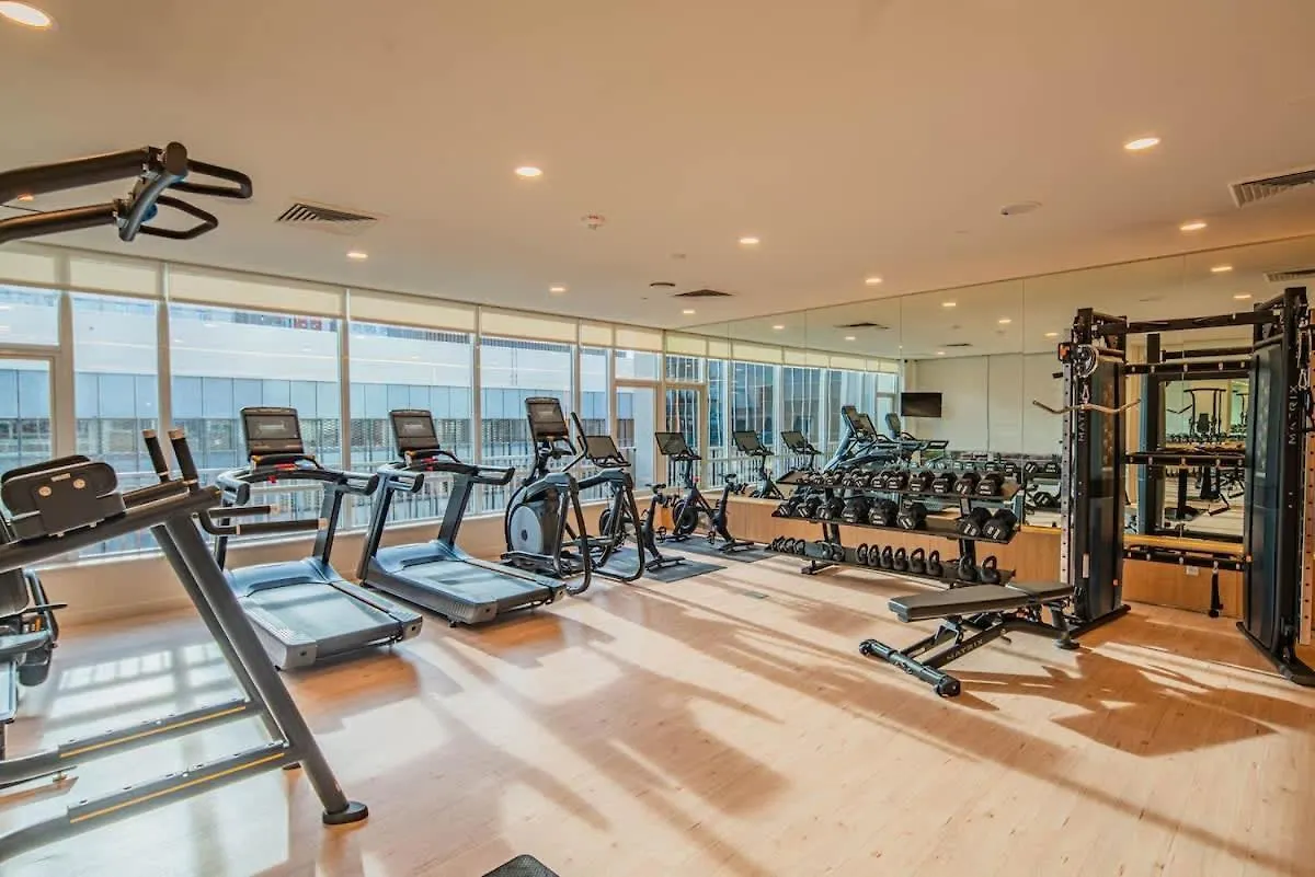 Апартаменты Sky Terrace Dt Highrise, Gym, Pool, Parking, W-D,Golf Феникс
